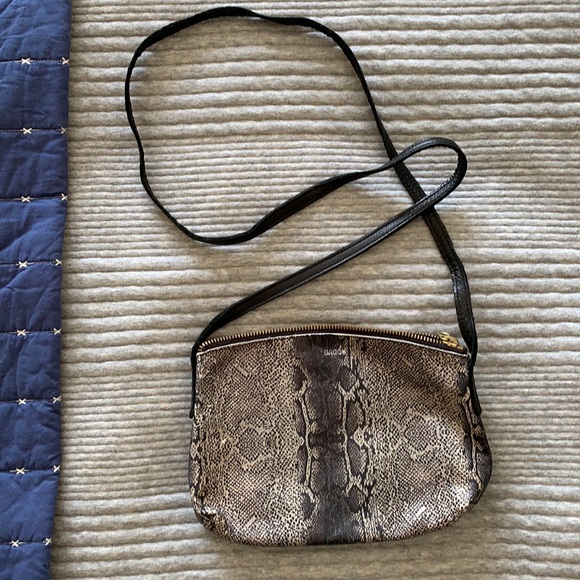 BAGGU Handbags - Baggu x UO crossbody